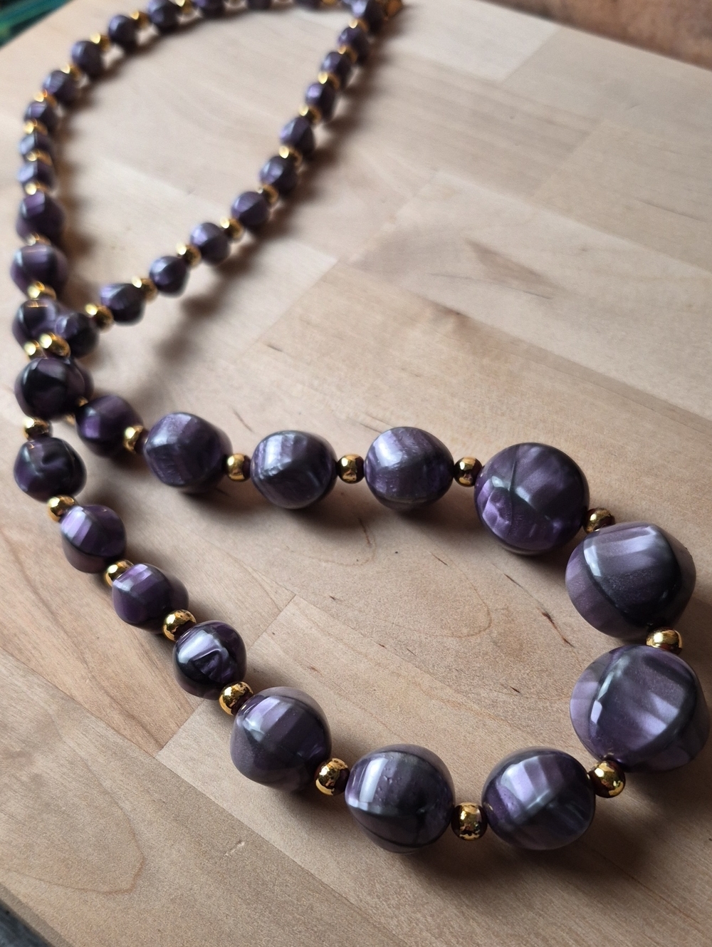 Elegant Purple Bead Necklace with Gold Accents - Women Jewelry